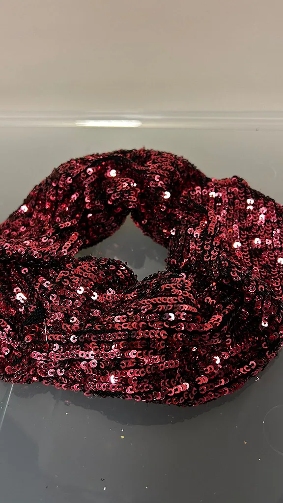 Roze haar scruncie
