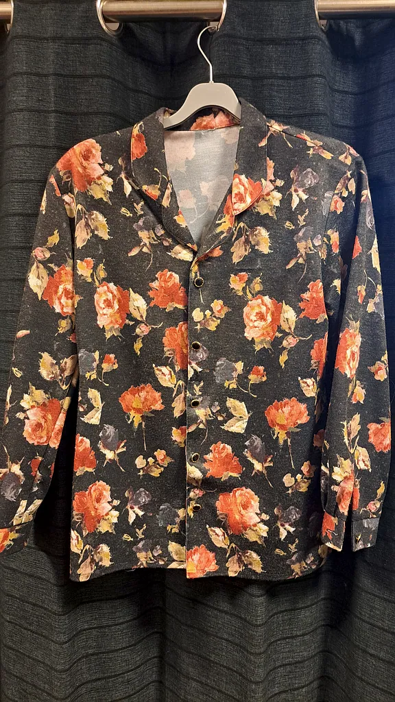 Damesblouse gebloemd