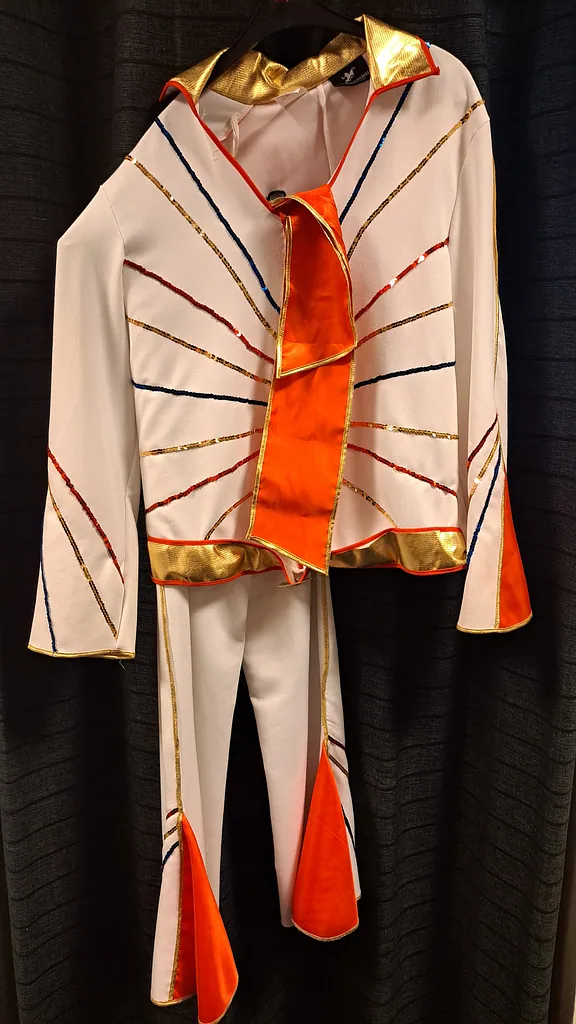 Elvis Presley pak, foto 1 van 2