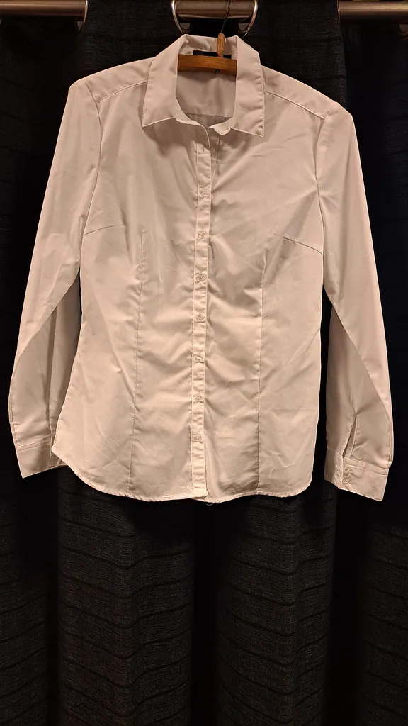 Witte dames blouse getailleerd